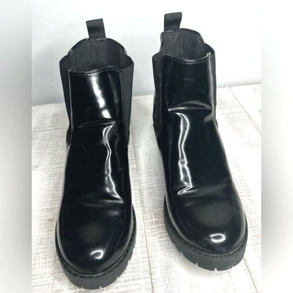 Halston Vegan Leather Heeled Platform Chelsea Boots - Size 8 - Picture 12 of 12